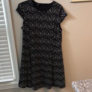 Bundle of 4 20W/XXL Women’s Dresses